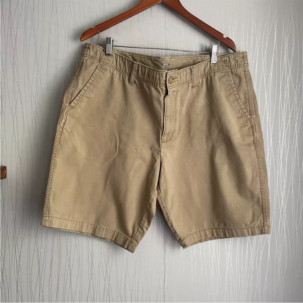Old Navy Mens 40 Khaki Tan Chino Shorts Flat Front